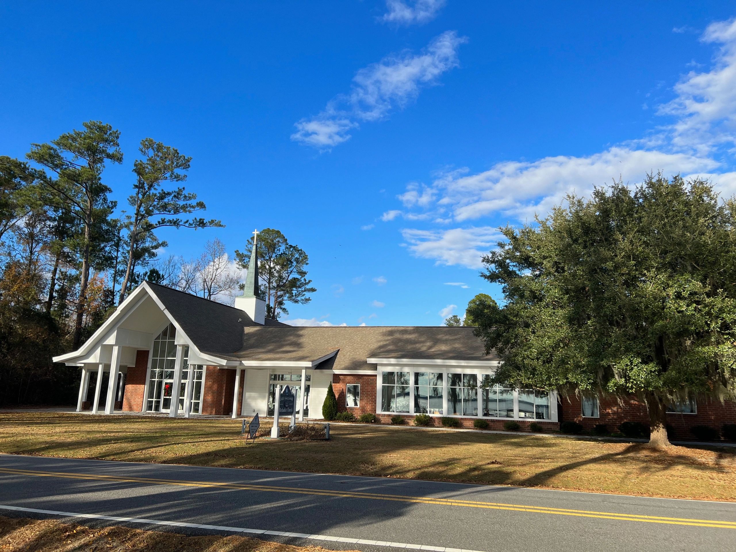 to Lake Waccamaw Methodist Church